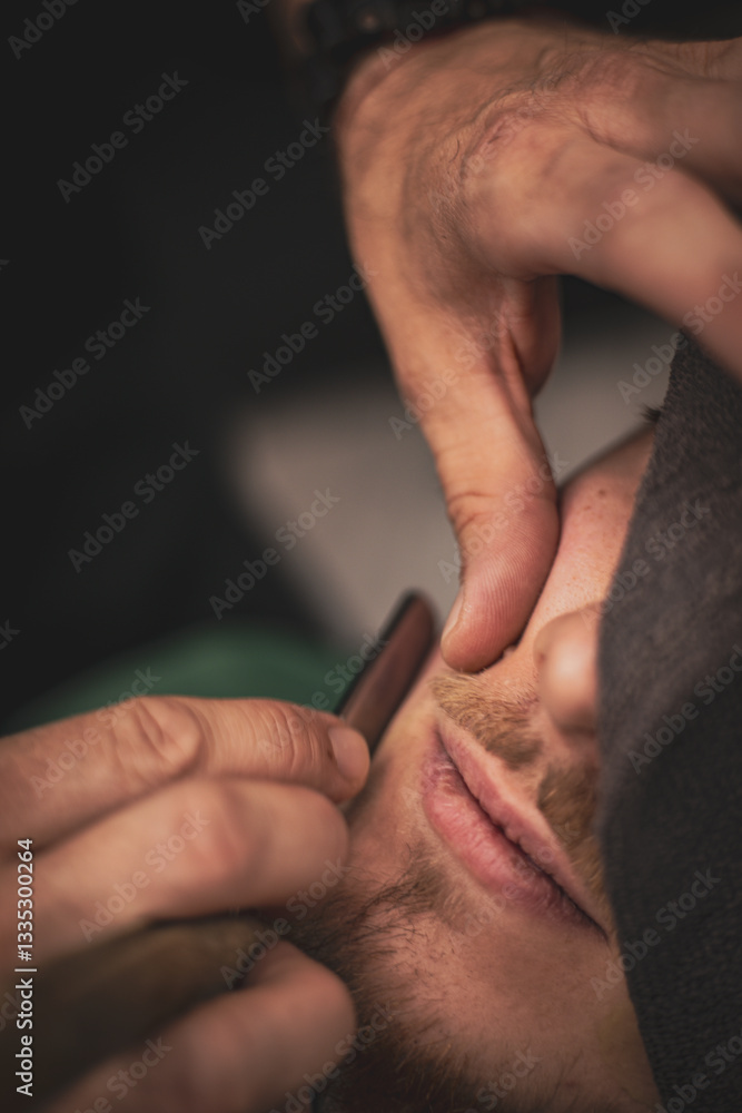 Fototapeta premium Wizyta u fryzjera