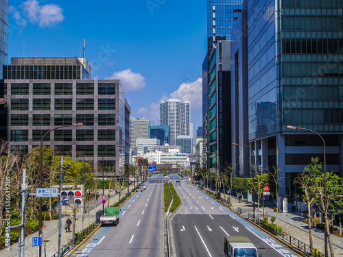 Wallpaper Mural 【東京都】品川駅港南口周辺の風景 Torontodigital.ca