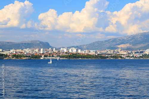 Obraz na płótnie Contemporary buildings, gardens and beaches at the waterfront in Split, Croatia. View of Split from the boat. w salonie