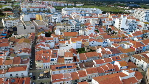sines vista aérea, telhados e praia