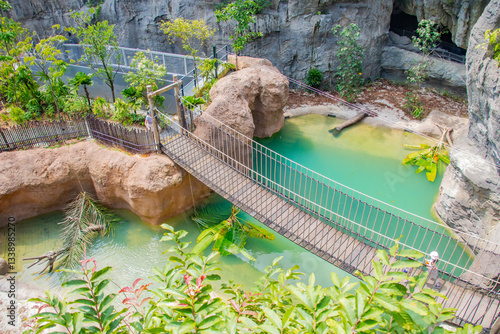 Photography the crocodile birdge of Rainforest Wild Asia, the 5th zoo in SIngapore, Asia’s first wildlife adventure park