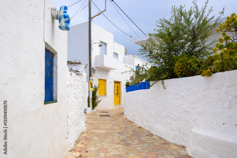 Cobblestone street in the Old Town (Chora) of Ano Koufonisi. Small Cyclades, Greece