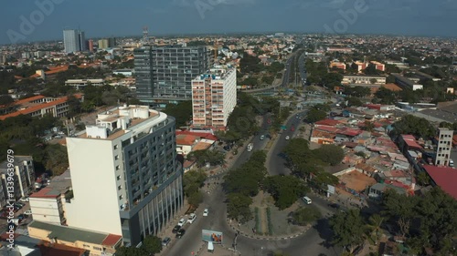 DRONE, LUANDA ANGOLA, ROTUNDA PRIMEIRO DE MAIO