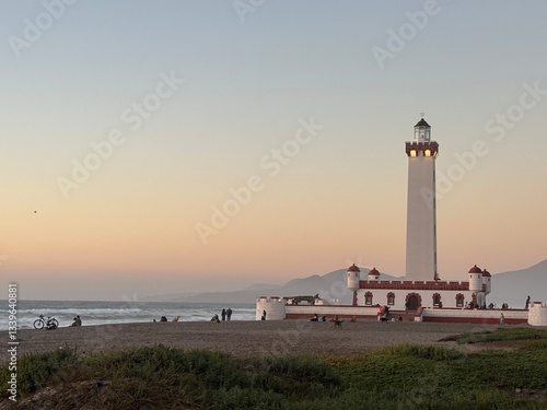 Schilderij op canvas El Faro al Atardecer, La Serena, Chile