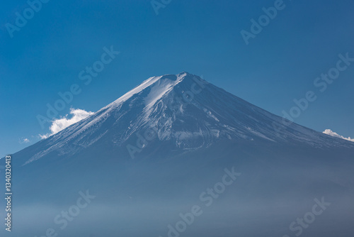Fotografia Kawaguchiko Tenjozan Park is one of the best parks in Kawaguchiko City for viewing Mt
