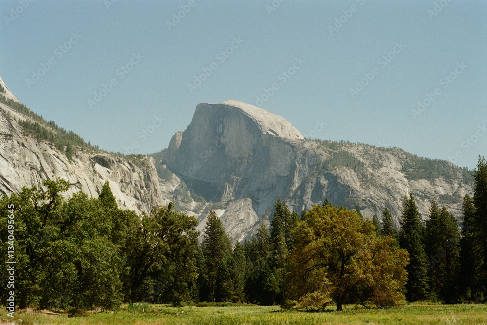Fototapeta premium Half Dome on a Warm Summer Morning