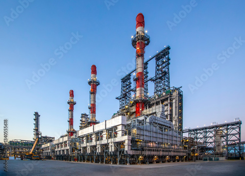 Images around a refining complex