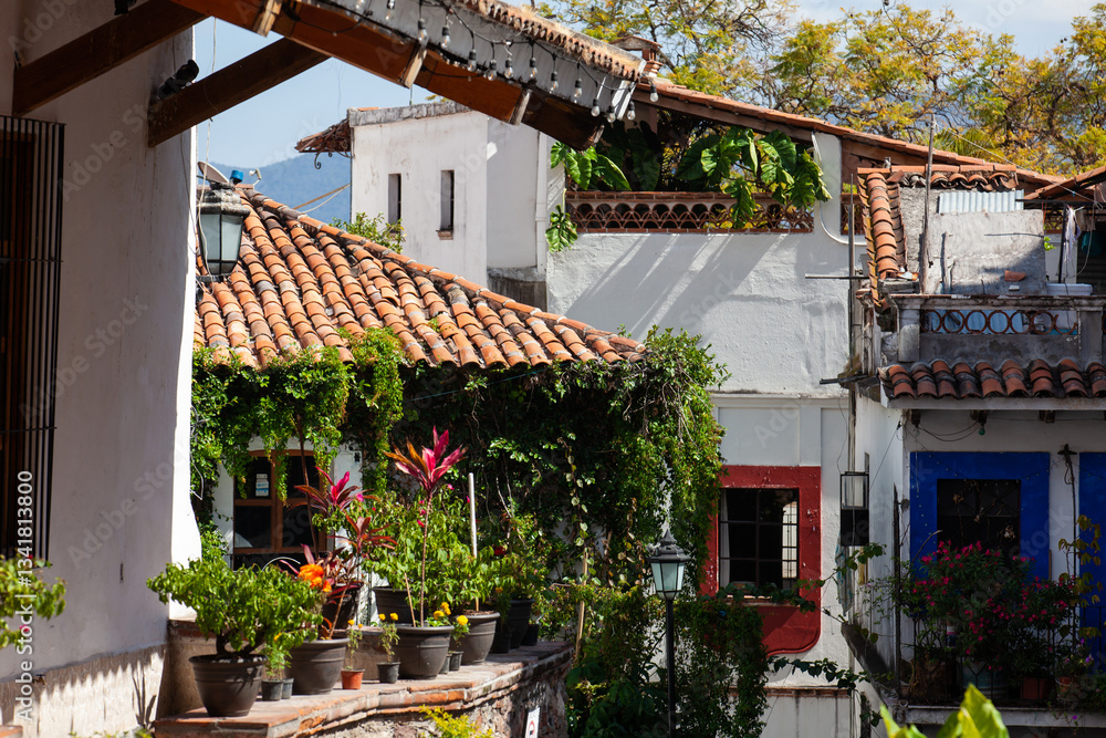 Obraz premium View of the beautiful colonial Magical Town of Taxco de Alarcon located in the Mexican state of Guerrero.