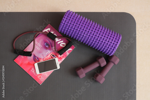 Sports equipment with mobil...