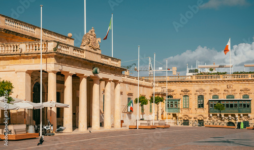 Canvas Print Saint George's Square is the principal urban square of Valletta, Malta, located in the centre of the city