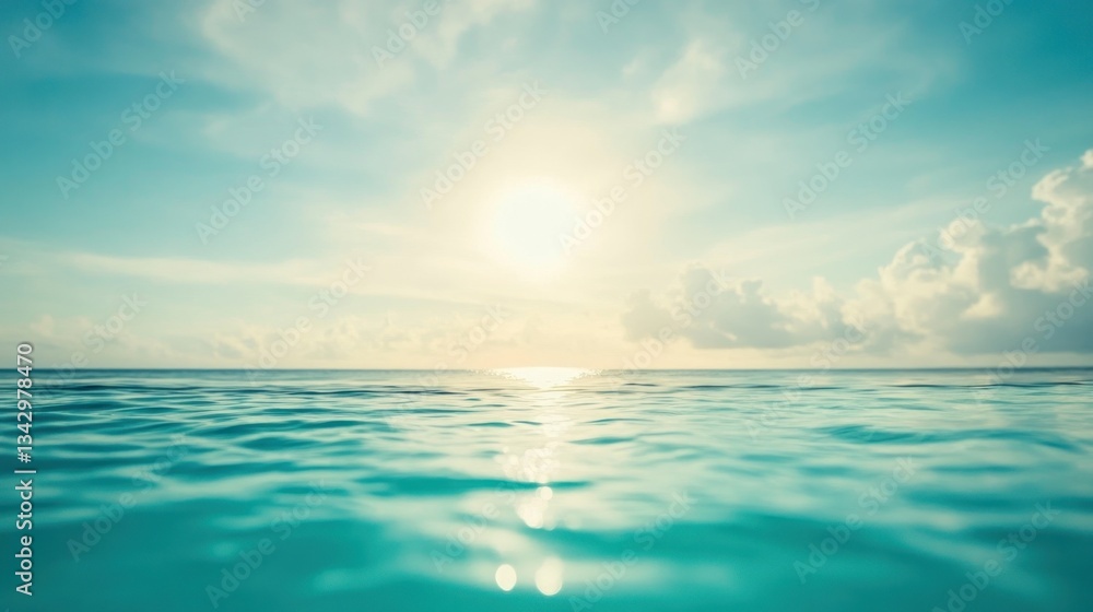 Obraz premium Calm ocean sunrise, tropical beach background