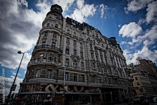 Obraz na płótnie オーストリア・ウィーンの建築 w salonie