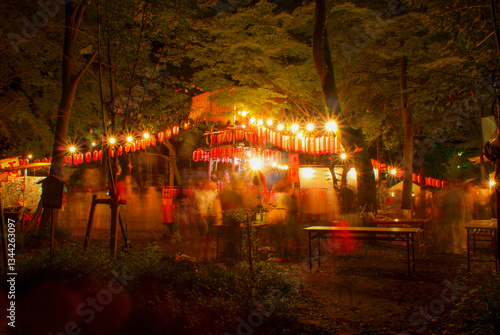 Obraz na płótnie 深大寺の踊りやぐら w salonie