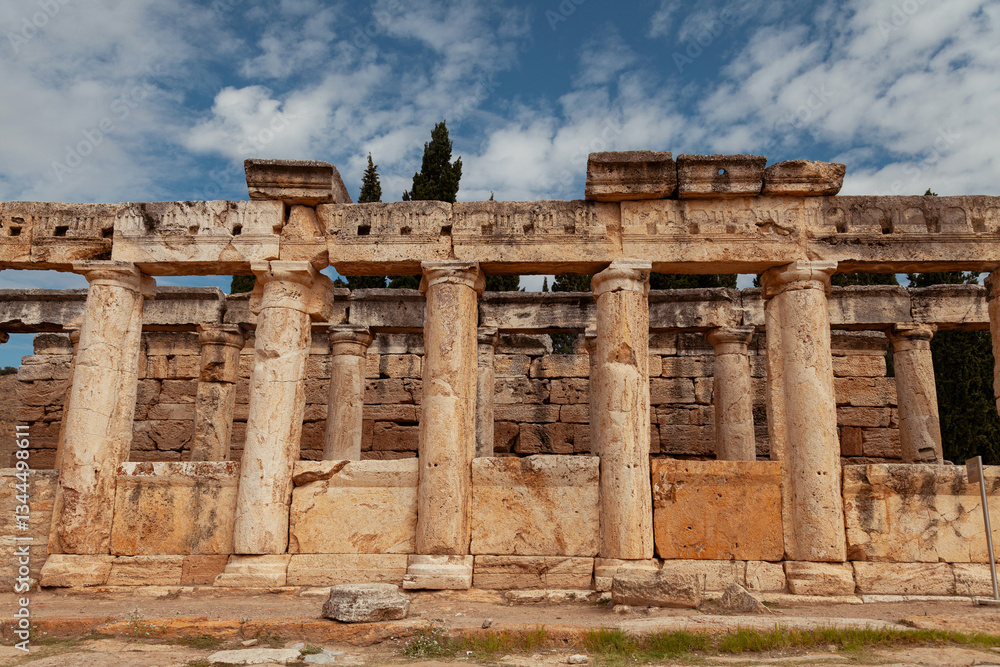 The ruins of Hierapolis (Pamukkale, Turkey) The ruins of Hierapolis (Pamukkale, Turkey)