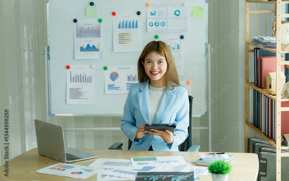 Analysts who study past consumer behavior in the market through statistical graphs to adapt and plan future marketing strategies. Analysts who study past consumer behavior in the market through statistical graphs to adapt and plan future marketing strategies.