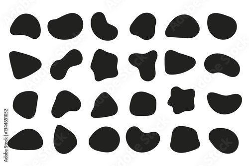Set of abstract flowing liquid shapes. Fluid blob, stone or water. Creative asymmetric frame template. Black irregular shapes. Vector illustrations.