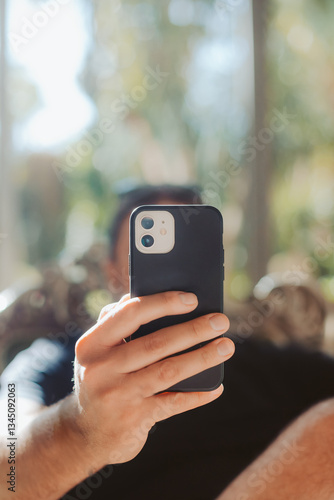 Canvastavla Man Taking Photos on the Beach – Privacy Concerns
