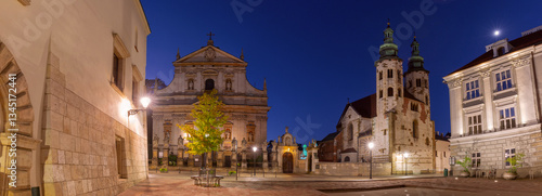 Obraz na płótnie Night view of Saints Peter and Paul Church and St. Andrew's Church in Krakow, Poland w salonie