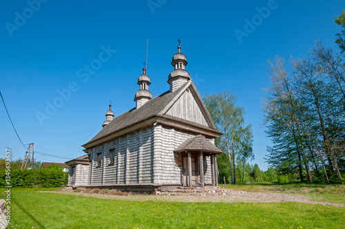 Obraz na płótnie Wooden Greek Catholic Church of the Protection of the Most Holy Mother of God in Godkowo, Warmian-Masurian Voivodeship, Poland
w salonie