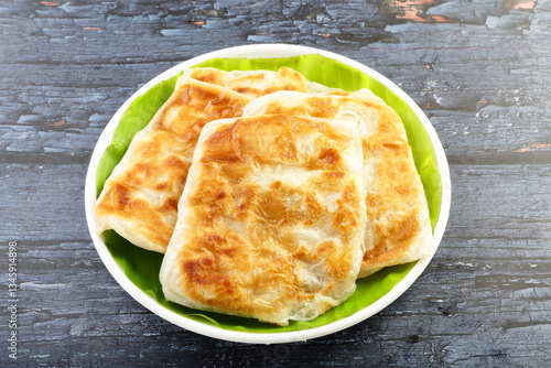 Crispy and soft poratta , made with fresh and healthy ingredients. 
