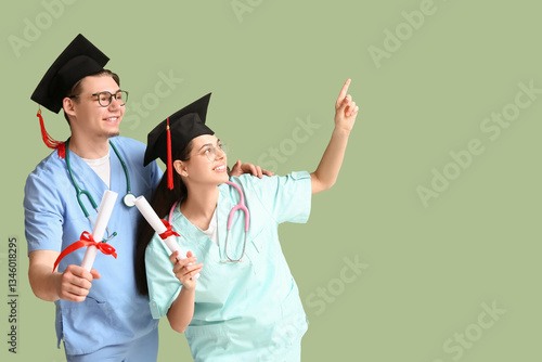 Happy medical graduate coup...