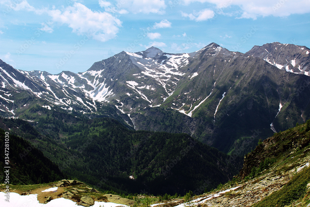 Fototapeta premium mountain landscape in the alps