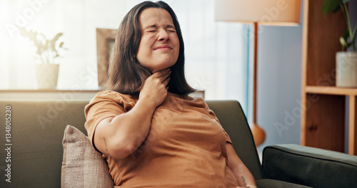 Tableau sur toile Pregnant, heartburn and woman with nausea in home for hormonal symptoms, discomfort and maternity health