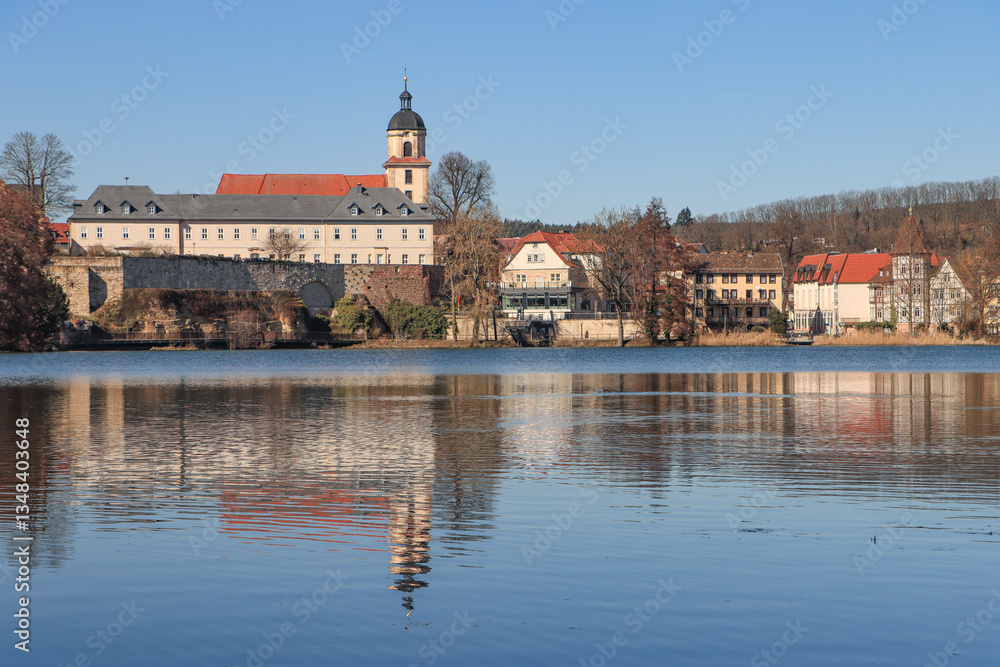 Bad Salzungen; Stadtkern vom Burgsee gesehen