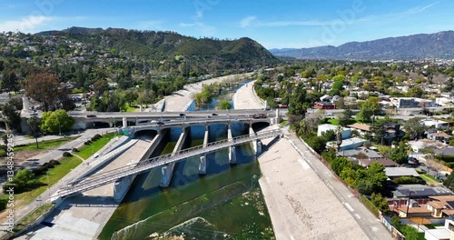 Glendale Narrows, LA River, Los Angeles, California, USA