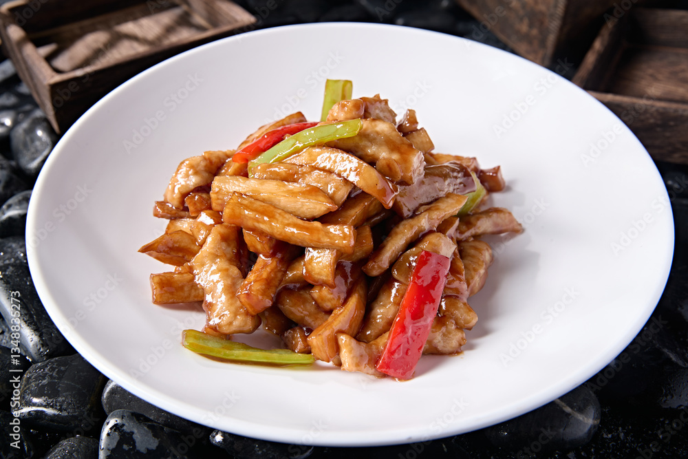 Beef Fillet with Colorful Peppers and King Oyster Mushroom Beef Fillet with Colorful Peppers and King Oyster Mushroom