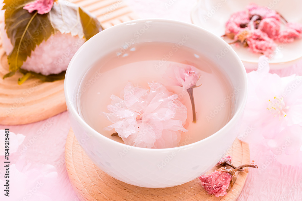 桜茶 桜湯 桜の塩漬け 春の飲み物 桜茶 桜湯 桜の塩漬け 春の飲み物