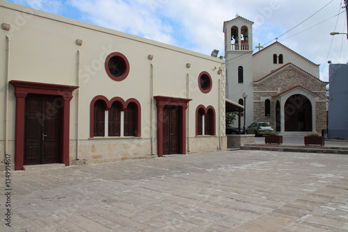 Obraz na płótnie holy trinity church in heraklion in crete in greece w salonie