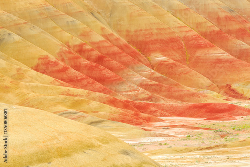 Obraz na płótnie North America, United States, Oregon, Central Oregon, Redmond, Bend, Mitchell. Series of low clay hills striped in colorful bands of minerals, ash and clay deposits. w salonie