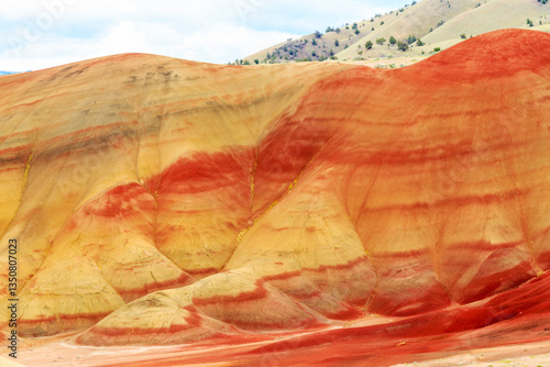 Obraz na płótnie North America, United States, Oregon, Central Oregon, Redmond, Bend, Mitchell. Series of low clay hills striped in colorful bands of minerals, ash and clay deposits. w salonie