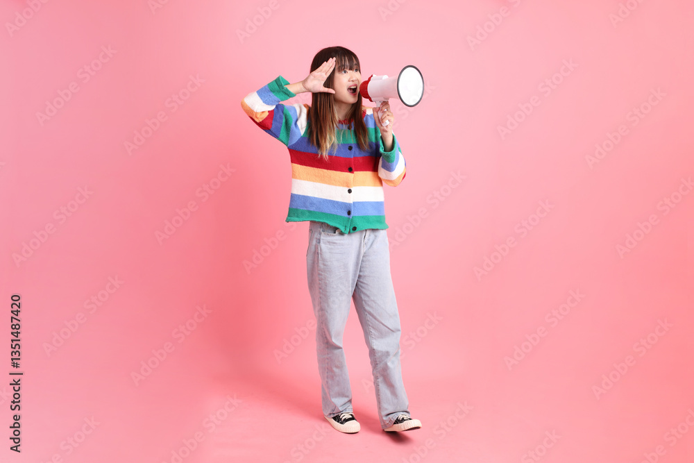 20s woman in winter clothes