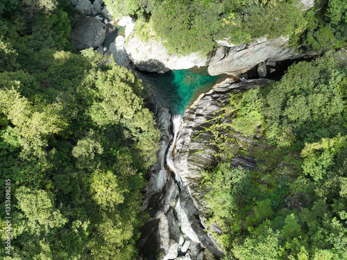 愛媛県西条市　止呂峡の風景