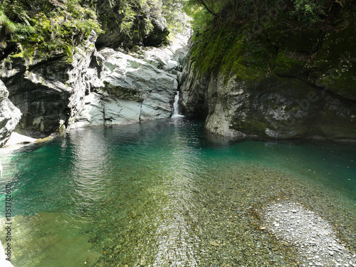 Obraz na płótnie 愛媛県西条市 止呂峡の風景 w salonie