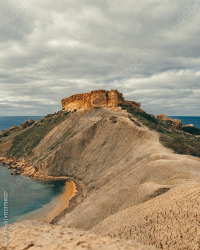 Konstfotografi Gnejna Bay, Malta: A Coastal Landscape with Unique Geological Features