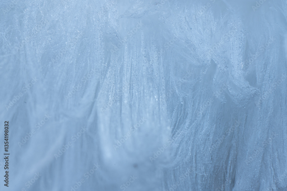 Obraz premium close-up of ice beard water lines frozen