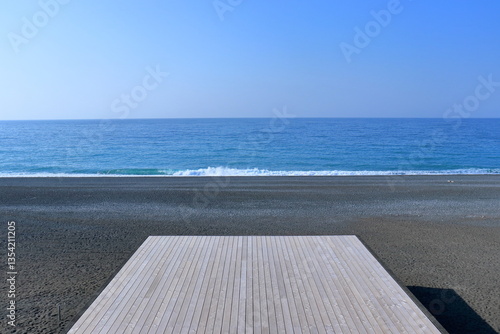 芸西村の琴ヶ浜　太平洋が一望できる砂浜　（高知県）