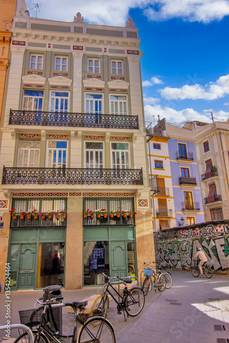 Obraz na płótnie Residential building located in the historic center of Valencia, Spain w salonie