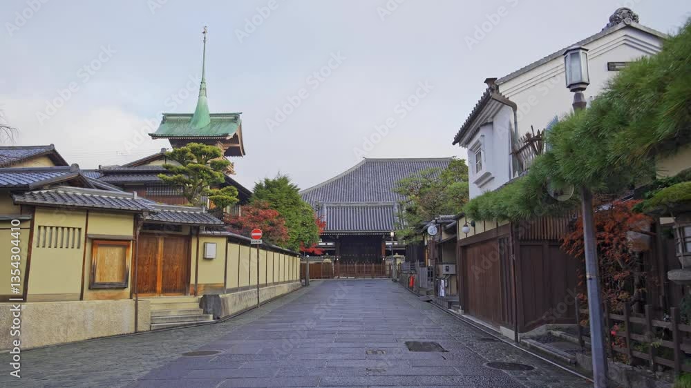 京都 紅葉のねねの道を歩き、祇園閣を見る 京都 紅葉のねねの道を歩き、祇園閣を見る