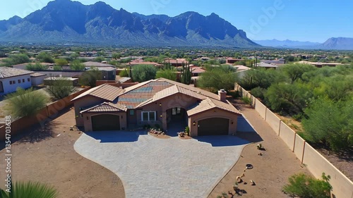 Spacious desert home with stunning mountain views in a serene neighborhood near Tucson