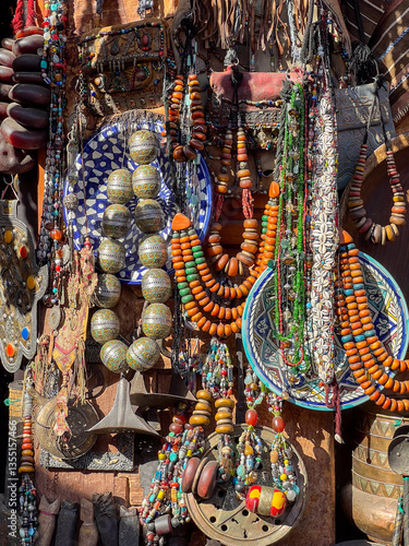 Obraz na płótnie Berber necklaces for sale, Marrakesh w salonie