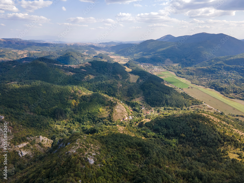 Obraz premium Amazing Autumn Landscape of Greben Mountain, Bulgaria