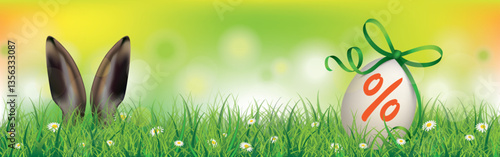 Osteraktion Banner mit bunten Ostereiern und Osterhasen im Gras
