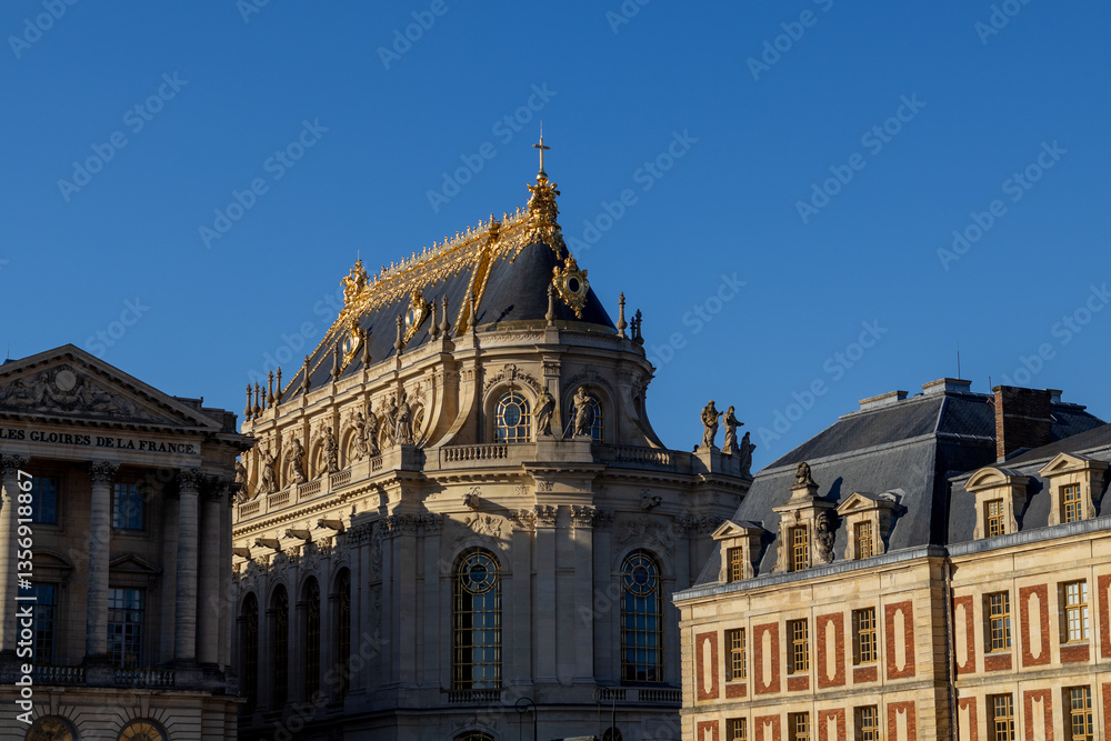 Fototapeta premium view of the castle chapel
