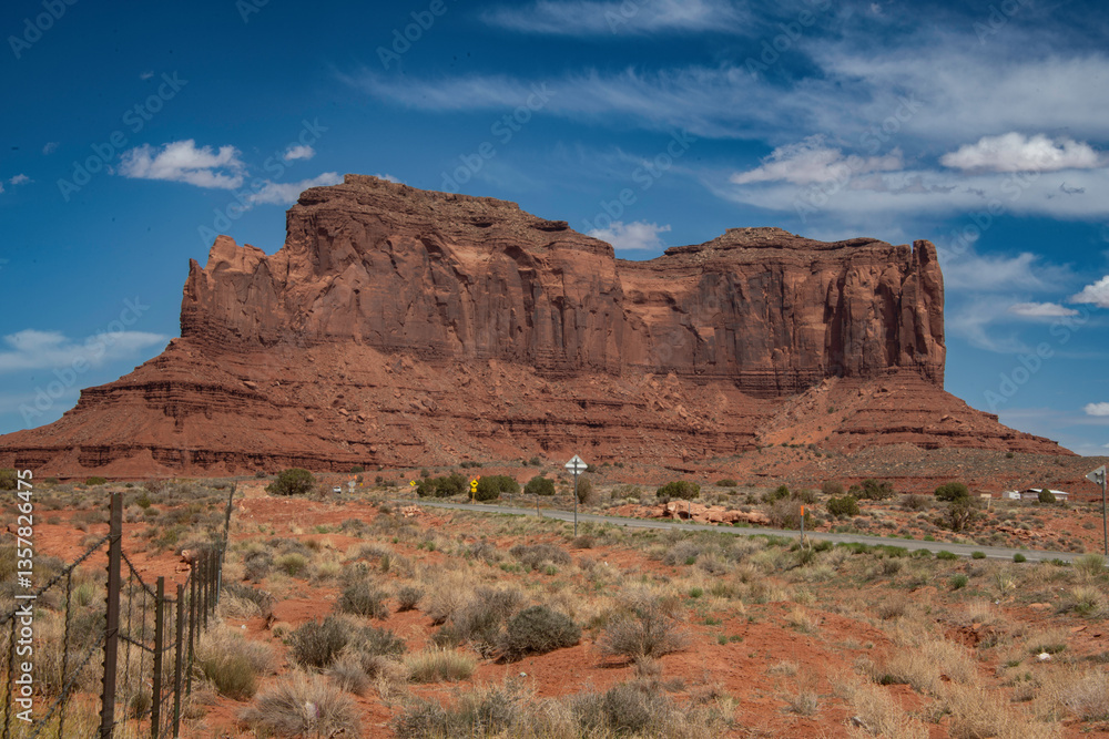 Fototapeta premium Monument Valley Viewpoint near Page, Arizona