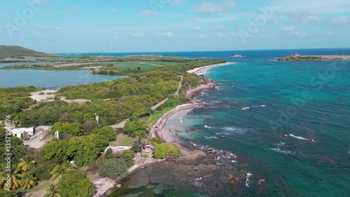 Vue aérienne les Salines en Martinique.