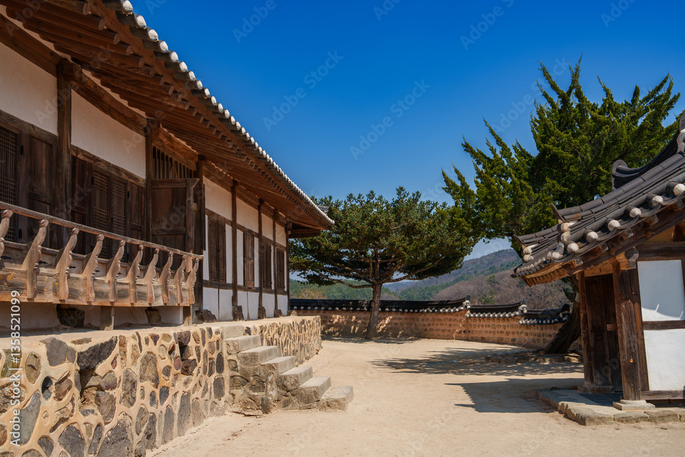 Naklejka premium Courtyard view of an old traditional Korean house (Yangdong Village, Gyeongju, Korea)